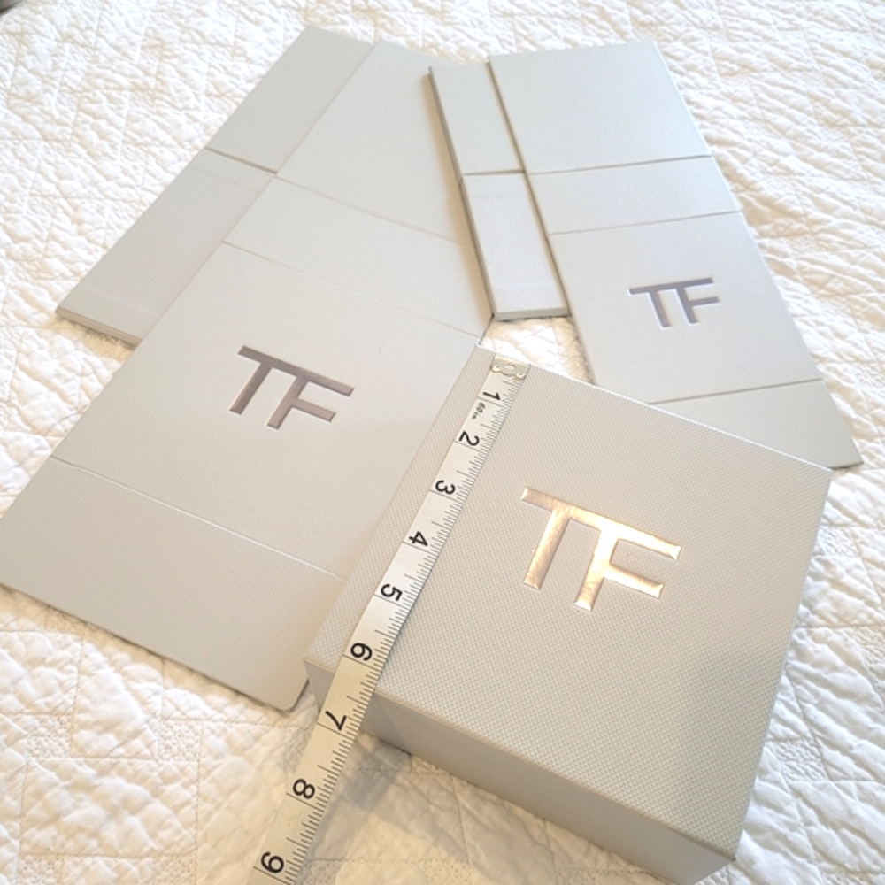 TF Tom Ford set of 3 Pale grey storage boxes
